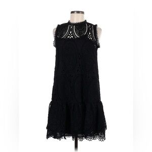 EUC Gracia Sleeveless Lace Dress Medium